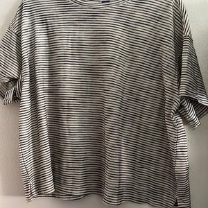 Cropped stripes T shirt